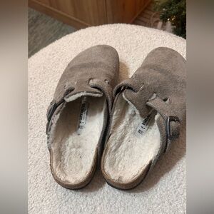 Birkenstock Boston Shearling
Suede Leather / stone color